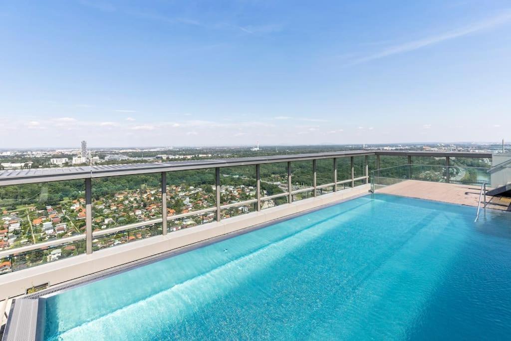 Design Apartment With Amazing View Over Vienne Extérieur photo